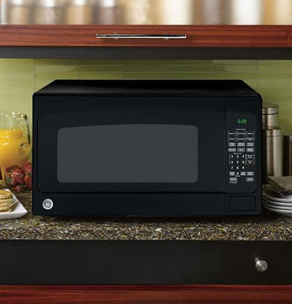 GE Microwave Oven, 1,200-watt Capacity