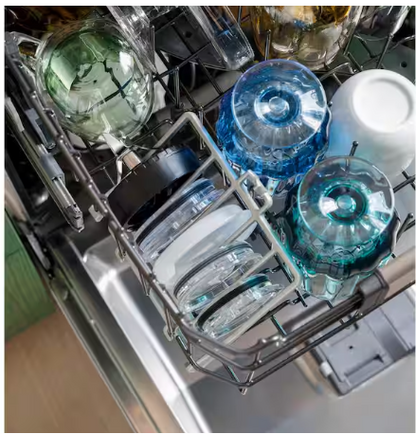 Cafe 24 in. Built-In Smart Top Control Dishwasher