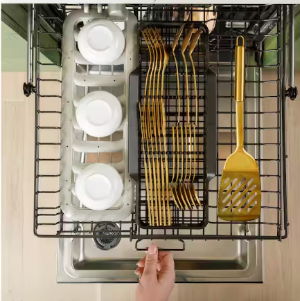 Cafe 24 in. Built-In Smart Top Control Dishwasher